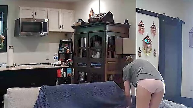 Webcam Wife Fantasy Bending Over and Cum On Her