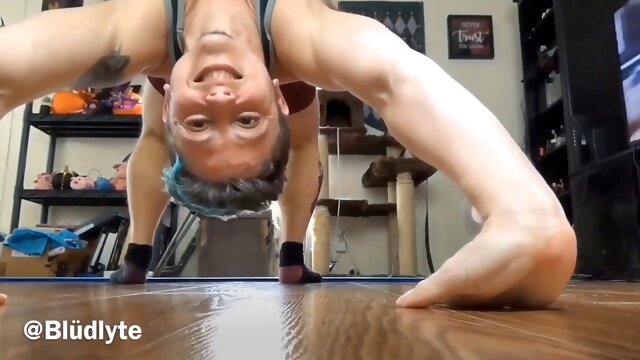 Ftm Shemale, Gymnastic, Flexible, Homemade, Amateur