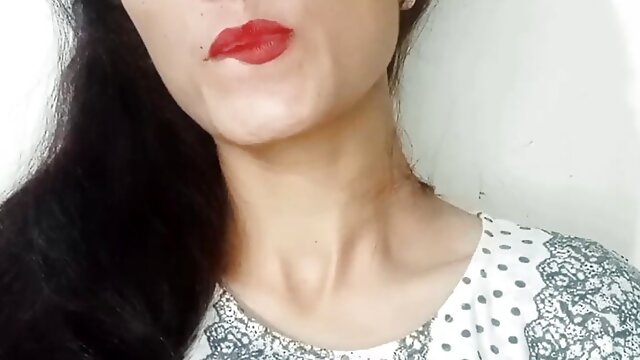 Desi Girl Masturbating