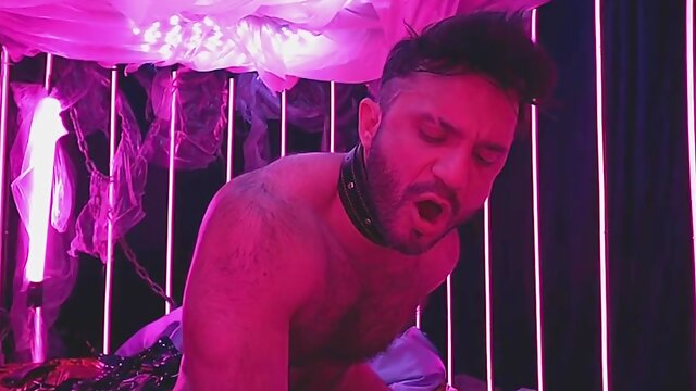 Incredible Sex Clip Homosexual Slave Cage New Full Version - Kike Gil