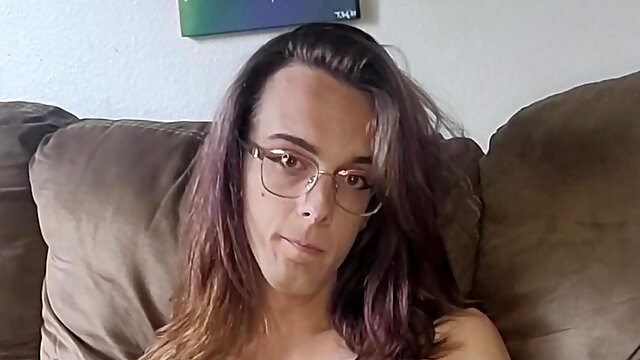 Surprise Shemale, Vertical Video, Sissy Cum