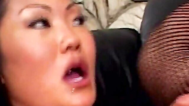 Marvelous Anal Work of a Crazy Asian MILF Who Cant Get Enough of Cock