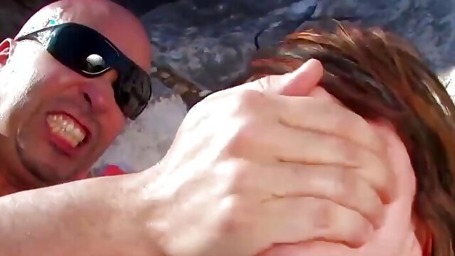 Spanish Anal, Beach