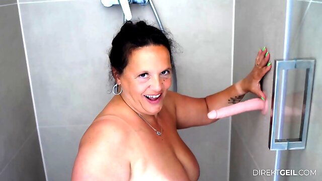 Shower Solo, Mature Solo Dildo, German Dirty Talk