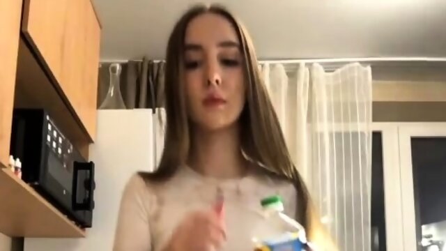 Cute teen anne solo anal masturbation