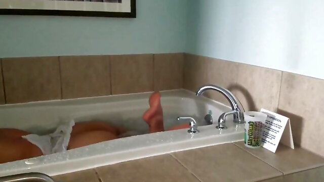 Bathing Teen Solo