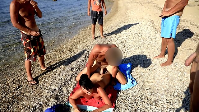 Plage, Gangbang