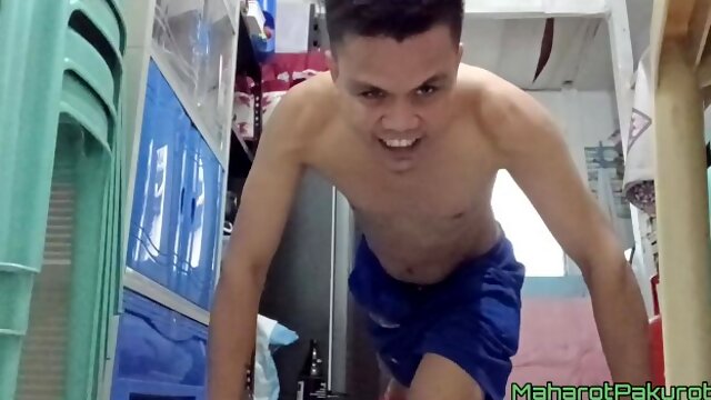 Kantutan vlog sa maganda at seksing maputing singlemom..kantutan sa kusina habang nag exercise