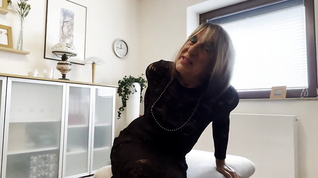 Mature Transvestite, Shemale Solo, Amateur