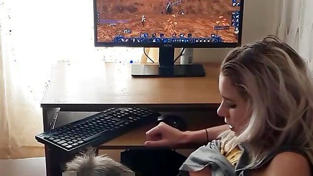 World of Warcraft Pussy Eating! Samantha Flair