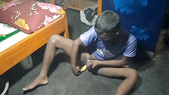 Old grandpa gay fuking her ass in banana and heart mastervation pron video