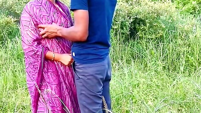 Indian bhabhi sex with ex boyfriend after a month ,real outdoor sex(Hindi audio)