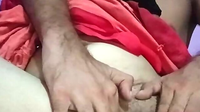 Desi indian bhabhi sex with his school time boyfriend