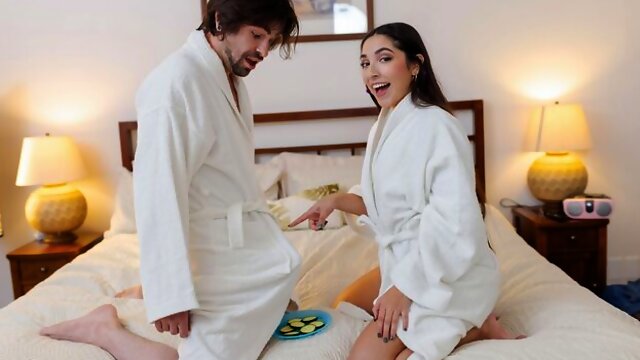 Huge Brunette Skinny