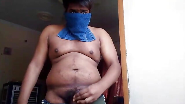 Fat Desi guy mms leaked