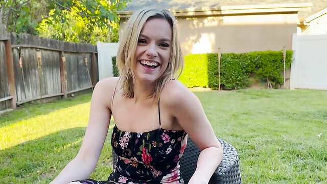 Lindsey Lakes with shaved puss gets fucked in missionary - POV