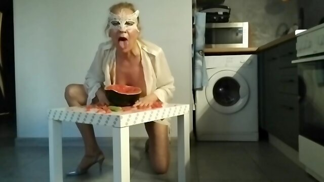 Perverted Stepmom Eat Watermelon And Piss In It