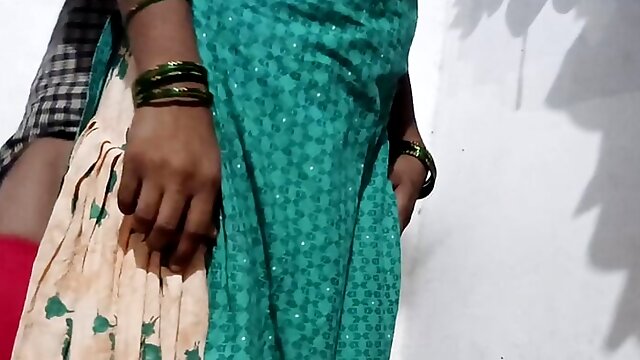 Indian, Mom, Farting, Footjob