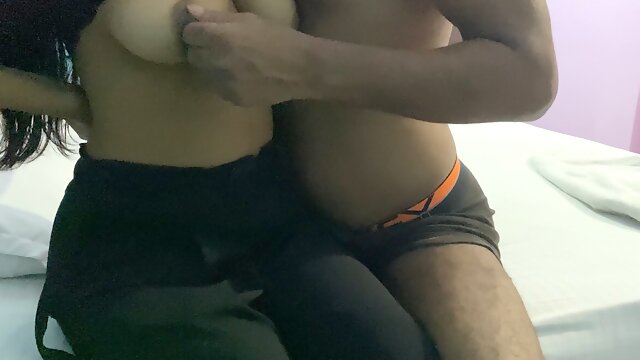 Indian Desi Bhabhi, Big Tits