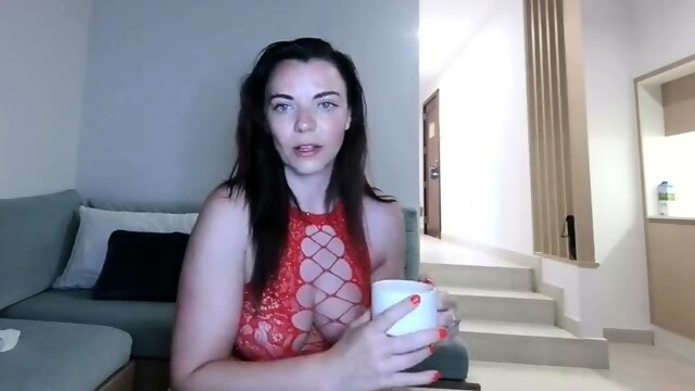 Webcam milf with breast milk live hardcore masturbate