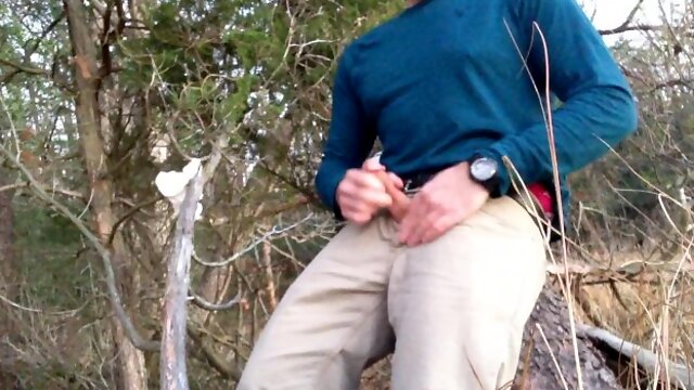 Public jerking off near the hiking trail, sagging in my AE boxers, verbal masturbation and cumming