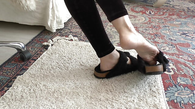 Shoeplay Black Fur Slippers