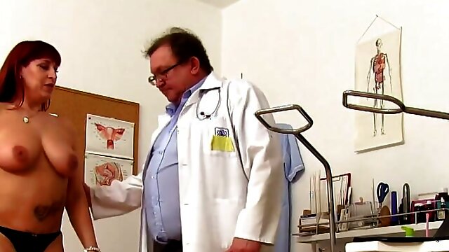 Examination, Gyno Exam Mature, Thomas Vergen, Caught