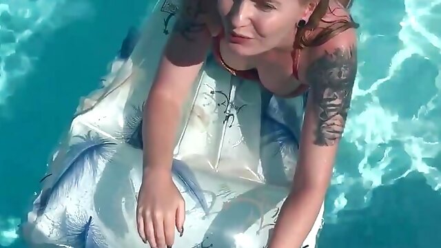 Emma Wolf is a horny cutie who fucks in the swimming pool - MyDirtyHobby