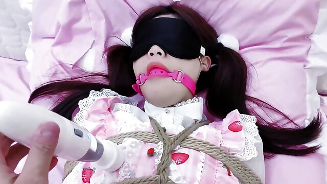 Chinese Pantyhose, Blindfolded Chinese, Chinese Tickling