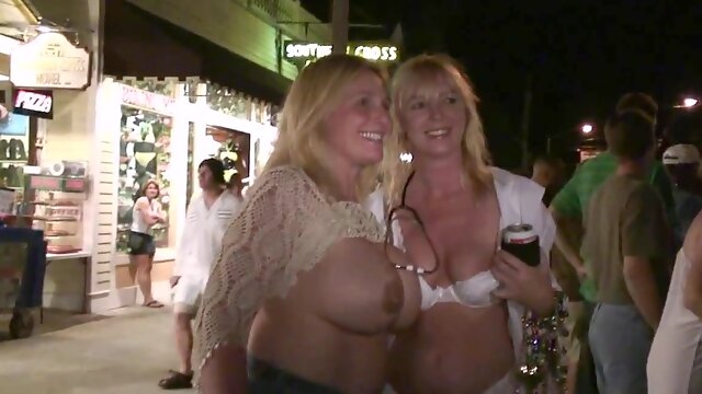 SpringBreakLife Video: Halloween Party Girls