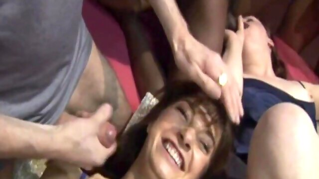 Summer and Izzy gangbang party - HeavenlySmut