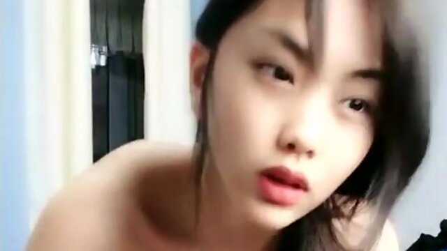 Chinese teens 18+ live chat with mobile phone.***