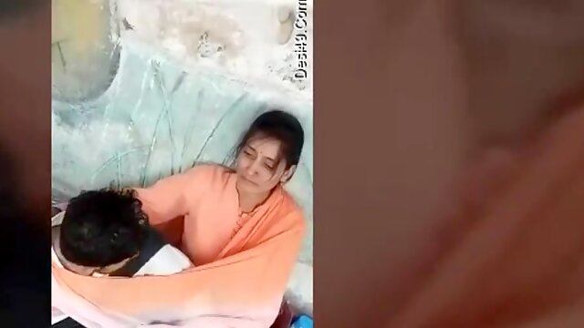 Indian Couple Outdoor sex