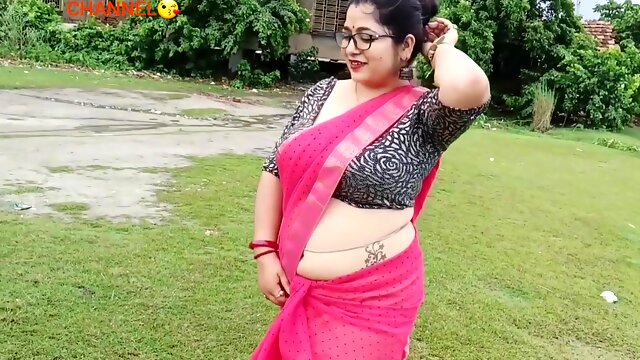 Indian Bhabhi Solo, Chubby Solo, Indian Outdoor, Bhabhi Devar, Desi Solo