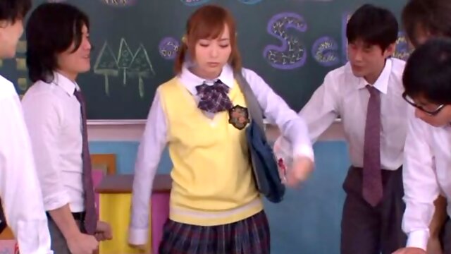 Yuu Namiki nice Asian teen 18+ in school uniform in threesome