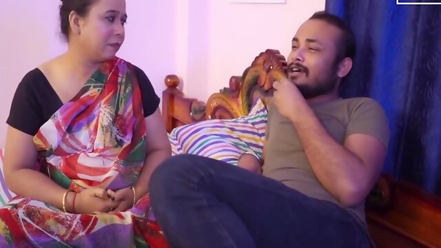 Home Alone Indian Bhabi Fucked Back To Back By Dewar