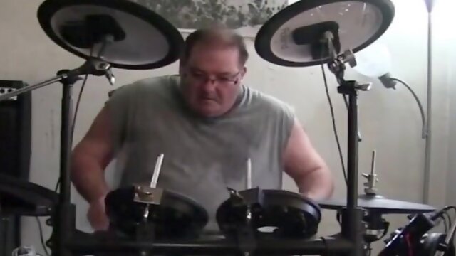 Kinky Mature Italian Drummer 2