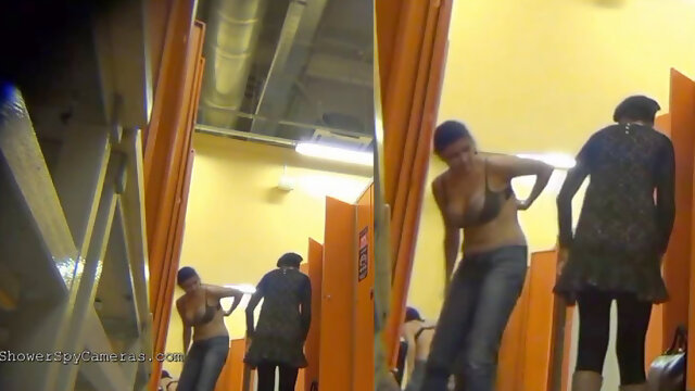 Voyeur Duschen