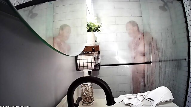 Shower Spy, Voyeur, Teacher, Hidden, BBW, Caught