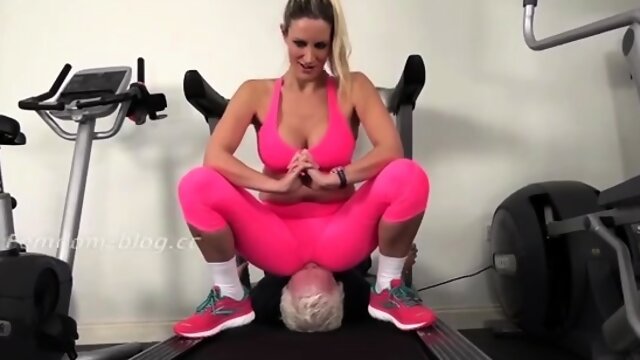 Nikki Whiplash Sweaty Gym Smother