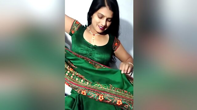 Indian Bhabhi Solo, Bhabhi Devar, Dirty Talk Hindi Indian, Saree