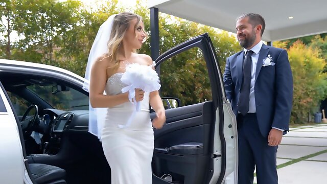 Blonde bride Anna Claire Clouds fucked by BBC for her wedding