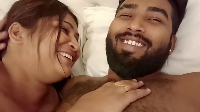 Indian chubby wife amateur porn