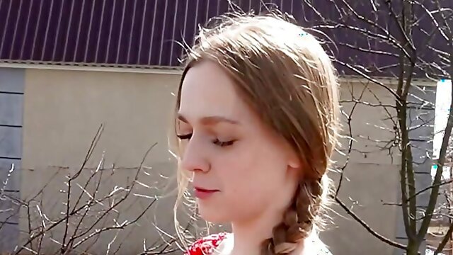 Stranger Public, Arisha Mills, Russian Big Tits, 18 Year, Stranger Blowjob, Teen