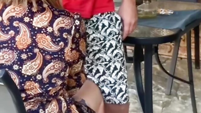 Stepmom mutual masturbation outdoor creampie