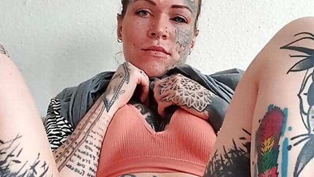 Weird Female Orgasm, Weird Masturbation, Tattoo Dildo, German, Beauty