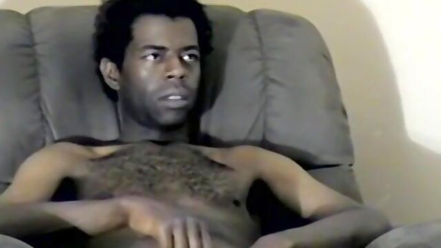 Black amateur masturbates his BBC solo and cums