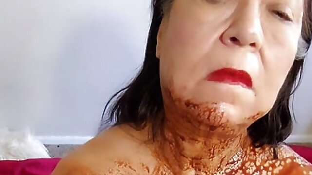 Food Chocolate, Zilah Luz, Mature Solo, Masturbation