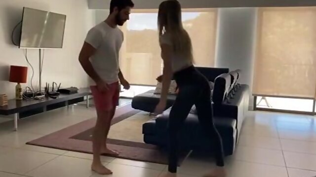 Giggling Girlfriend Ballbusting Her Boyfriend