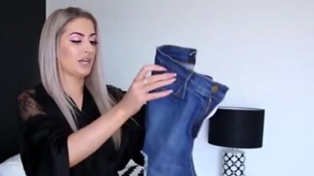 Pr. Beauty Sexy German Big Butt Jean
